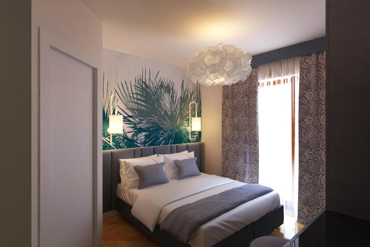 Double Room Sea or Lake View Separate Building,1554841156:JPEG